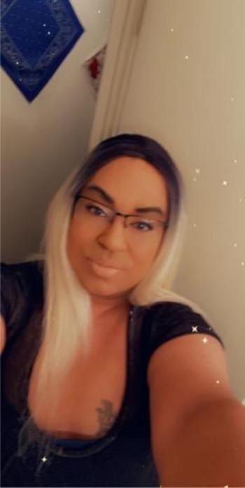 2109011298, transgender escort, San Antonio
